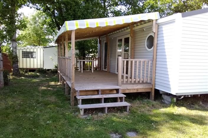 Campsite with heated swimming pool near Noirmoutier island - Camping Le Bois Joli