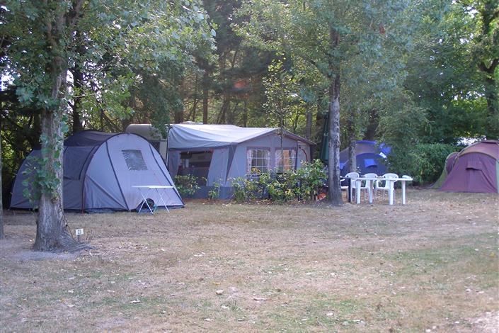 Camping Le Bois Joli