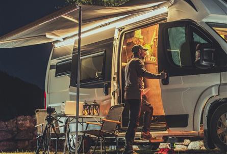 Pitch with services - Camping Le Bois Joli